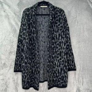 Chiaramente Womens Black Gray Wool Blend Cheetah Print Cardigan‎ Sweater Sz M